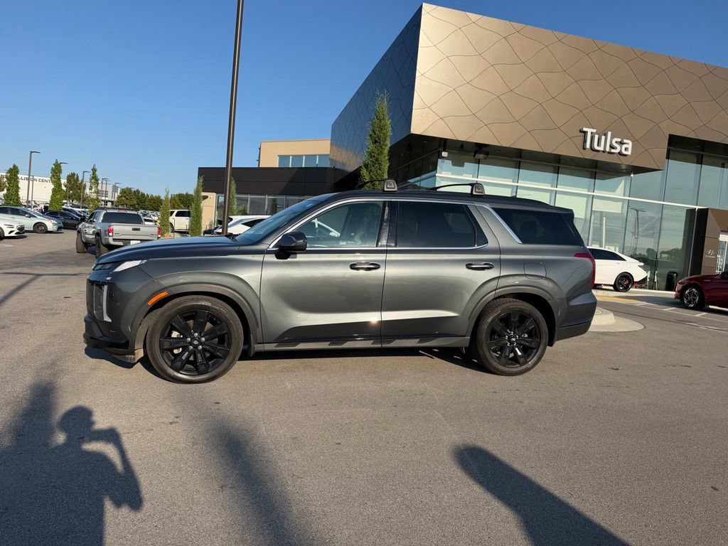 Used 2023 Hyundai Palisade XRT w/ Cargo Package AWD/4WD image 2