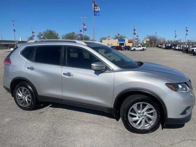 Used 2014 Nissan Rogue SL w/ SL Premium Package image 2