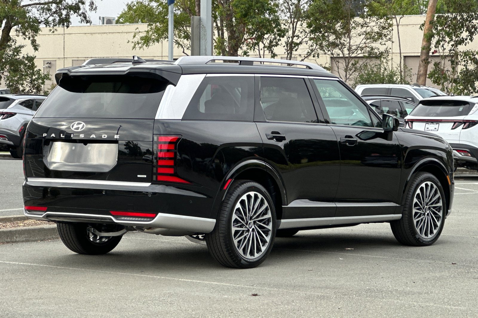 New 2026 Hyundai Palisade Calligraphy AWD/4WD image 4