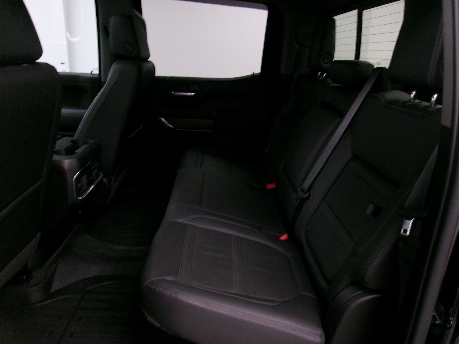 Used 2021 GMC Sierra 1500 Denali w/ Denali Carbonpro Edition AWD/4WD image 9