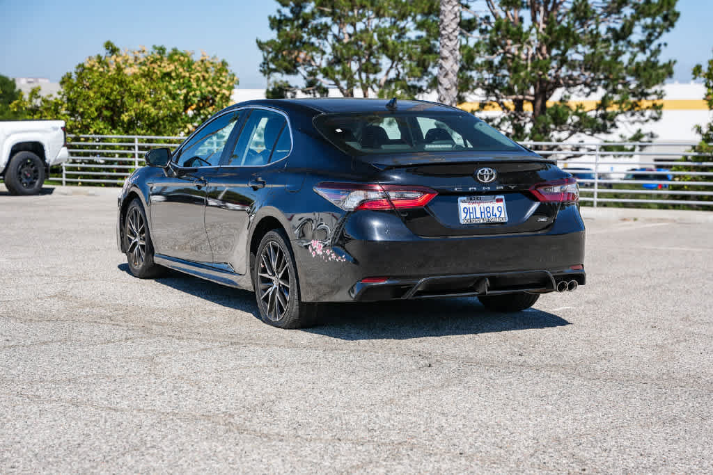 Certified 2023 Toyota Camry SE FWD image 8