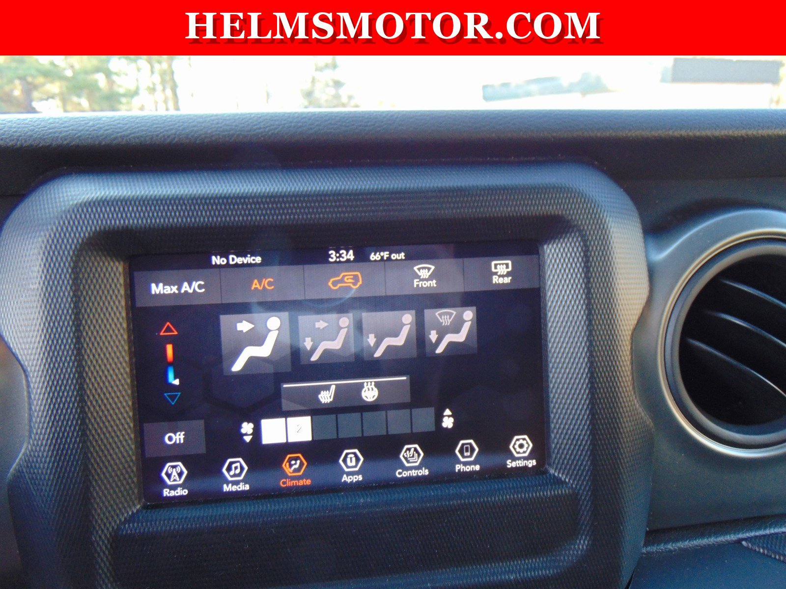 Used 2023 Jeep Wrangler Willys image 23