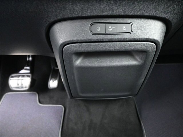 New 2025 Volkswagen ID. Buzz Pro S image 9