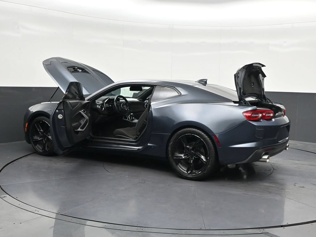 Used 2023 Chevrolet Camaro LT RWD image 34