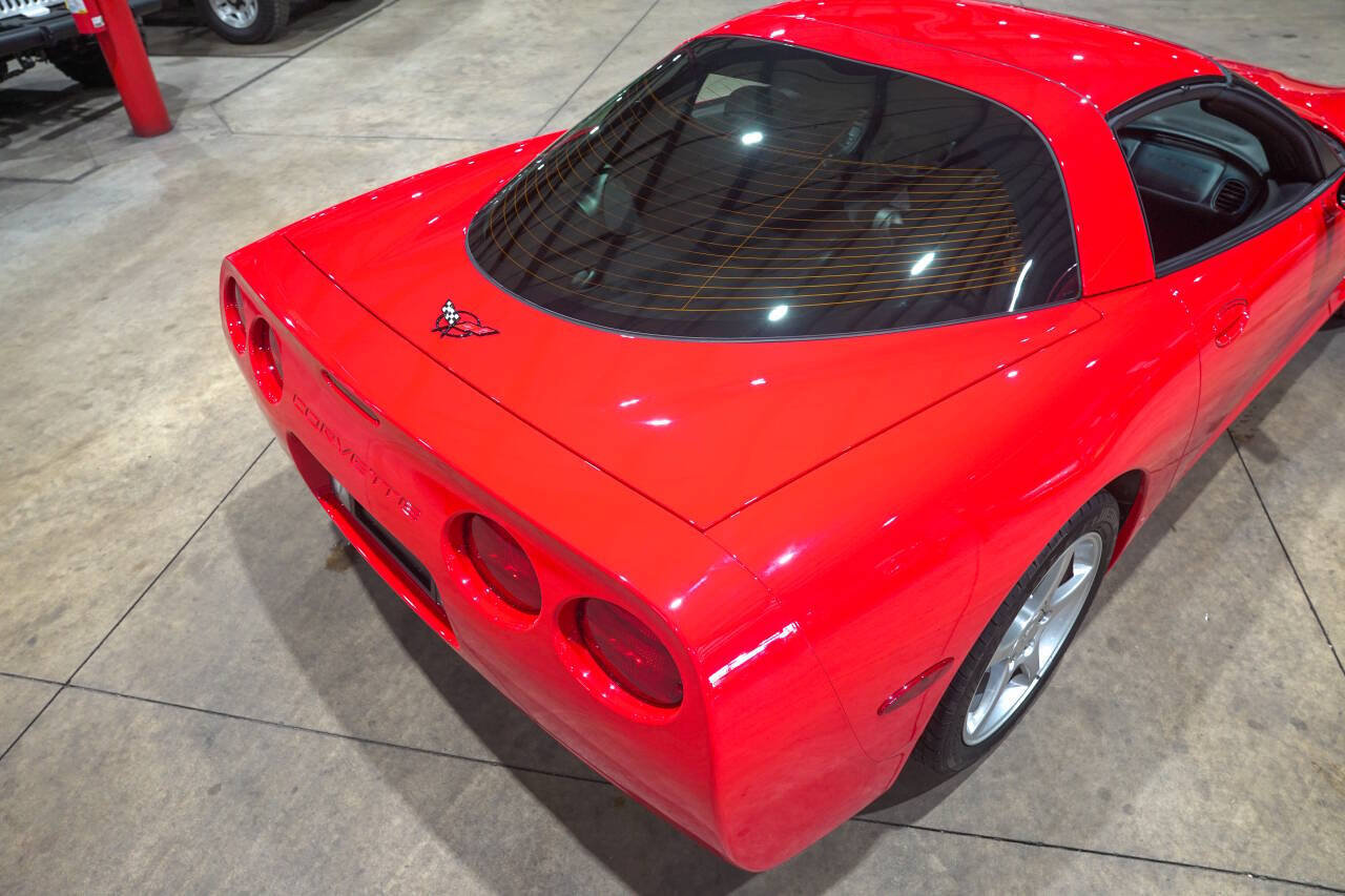 Used 2001 Chevrolet Corvette Coupe RWD image 20