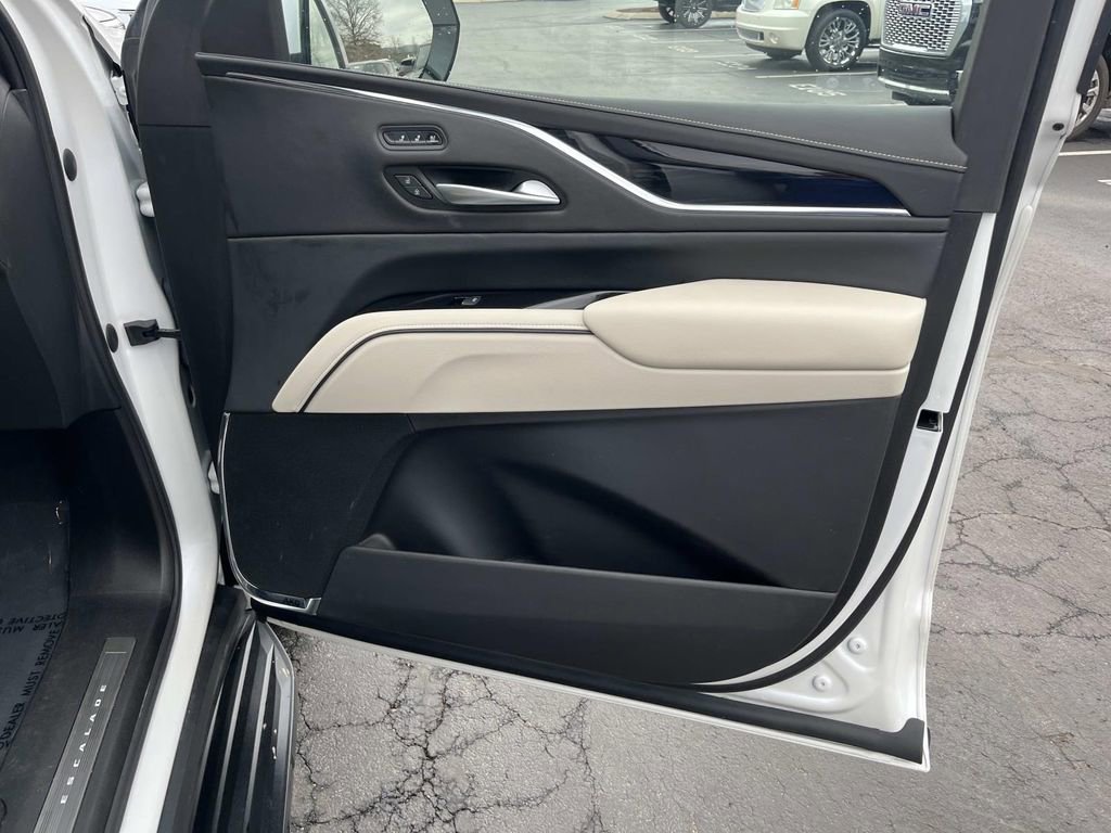 Certified 2023 Cadillac Escalade ESV Sport w/ Touring Package image 24
