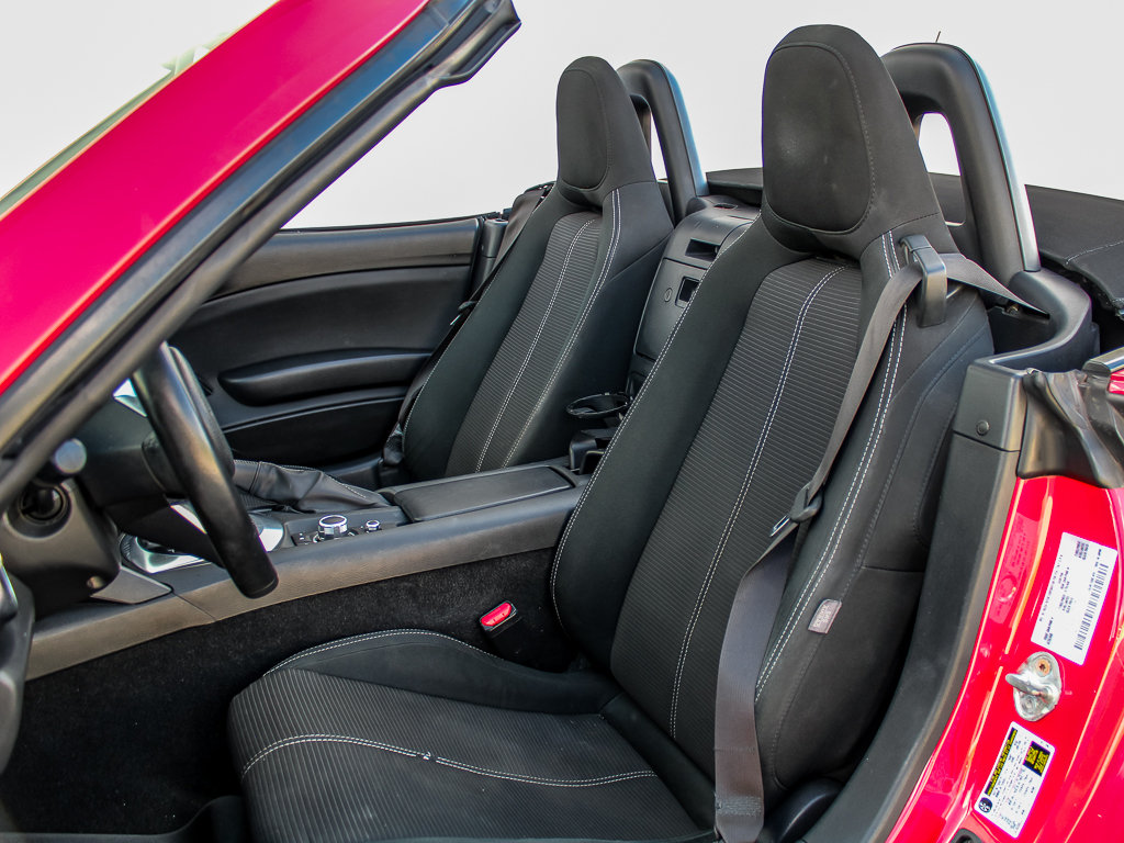 Used 2019 FIAT 124 Spider Classica RWD image 19