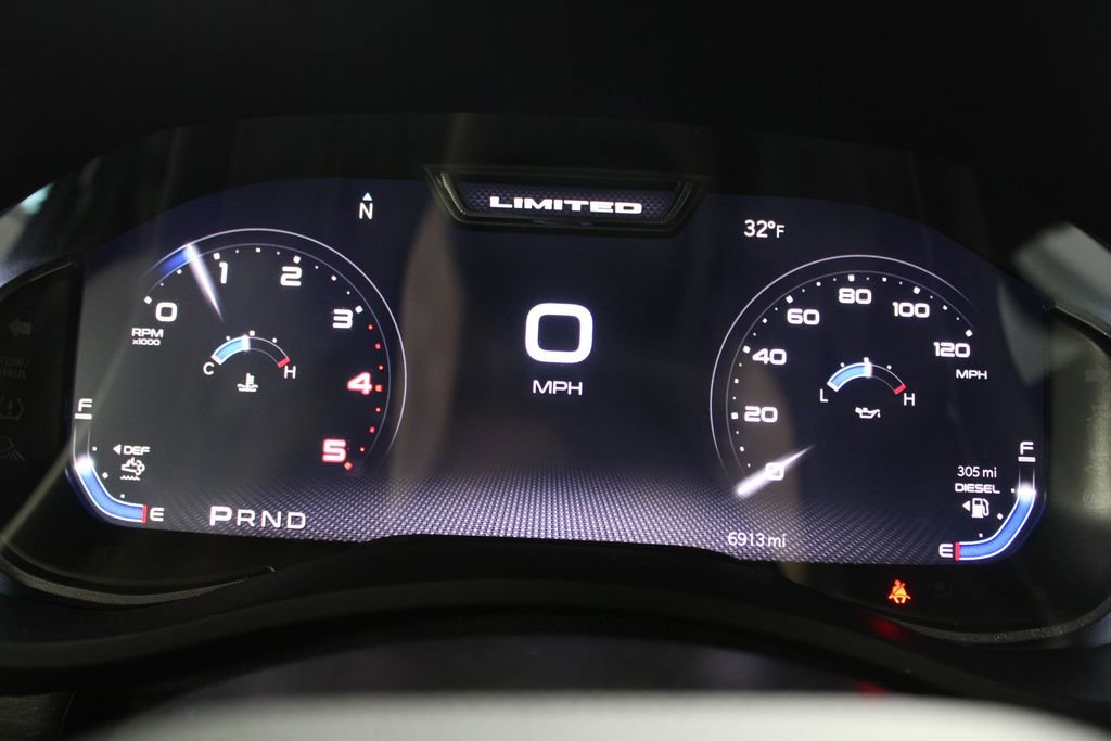 Used 2024 RAM 2500 Limited image 35