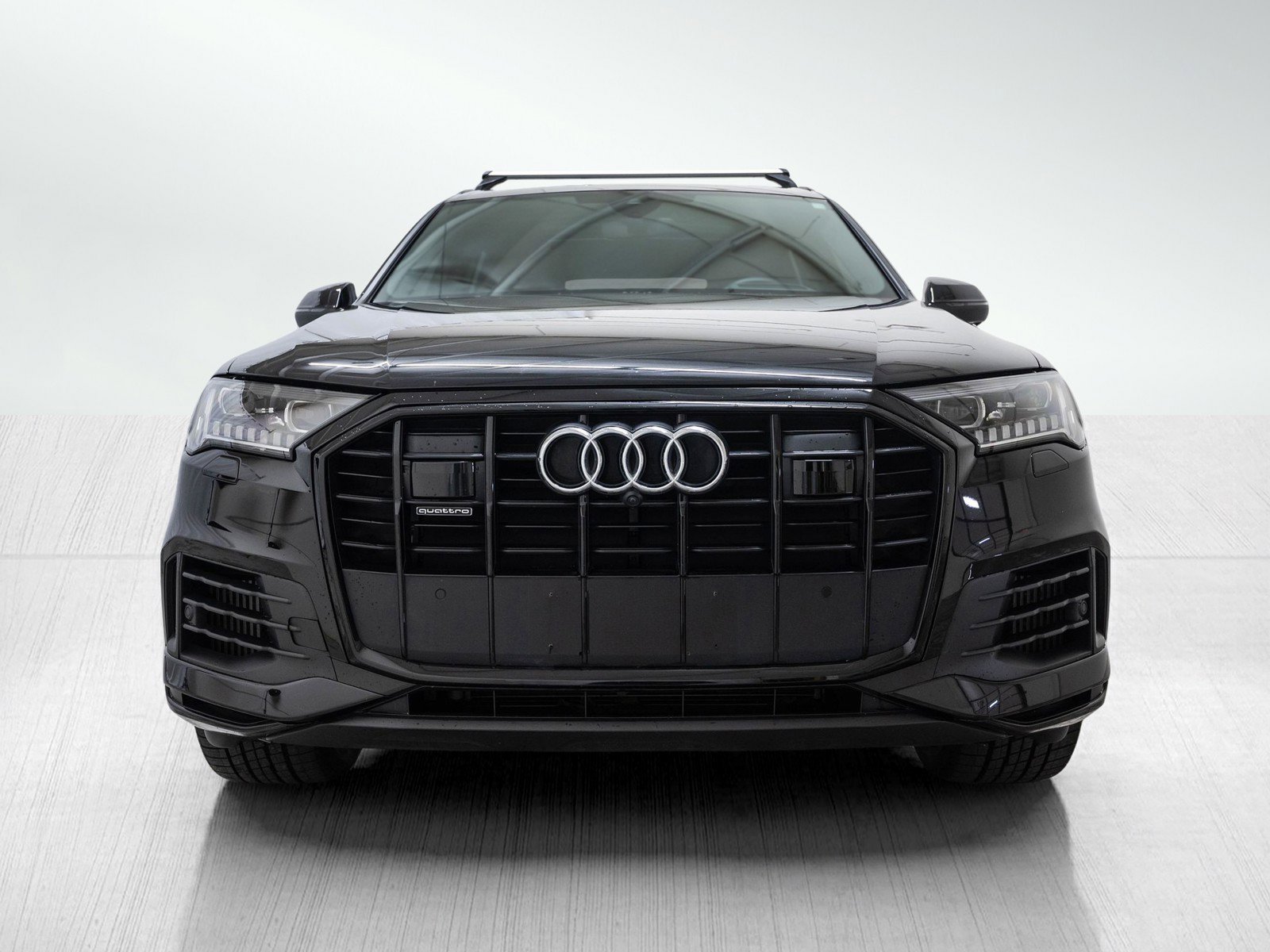 Used 2023 Audi Q7 3.0T Prestige image 2