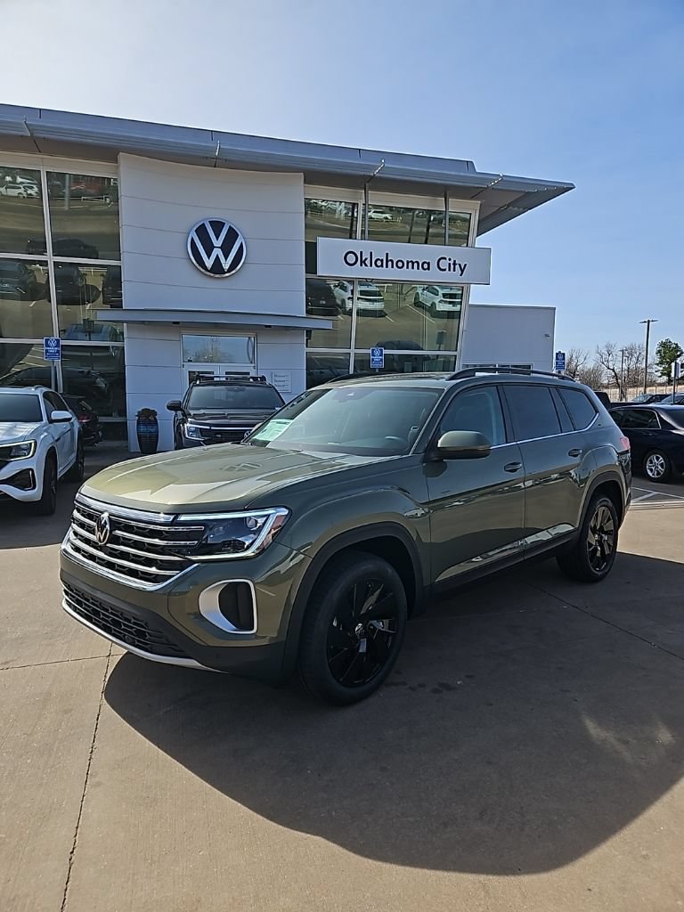 New 2026 Volkswagen Atlas SE