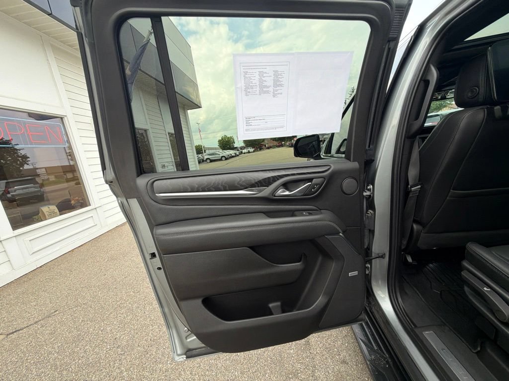 Certified 2023 GMC Yukon XL Denali AWD/4WD image 26