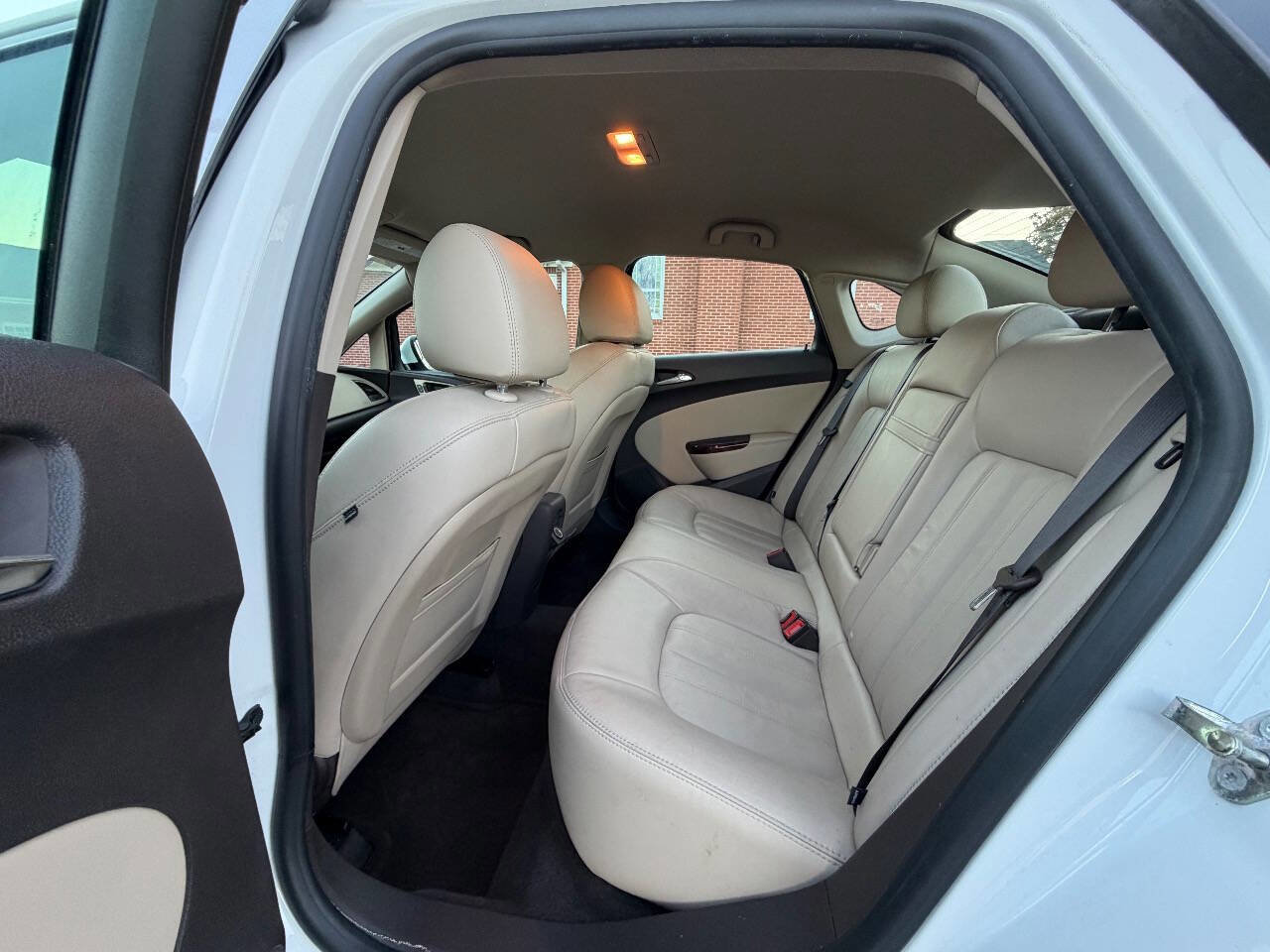 Used 2014 Buick Verano Leather image 13