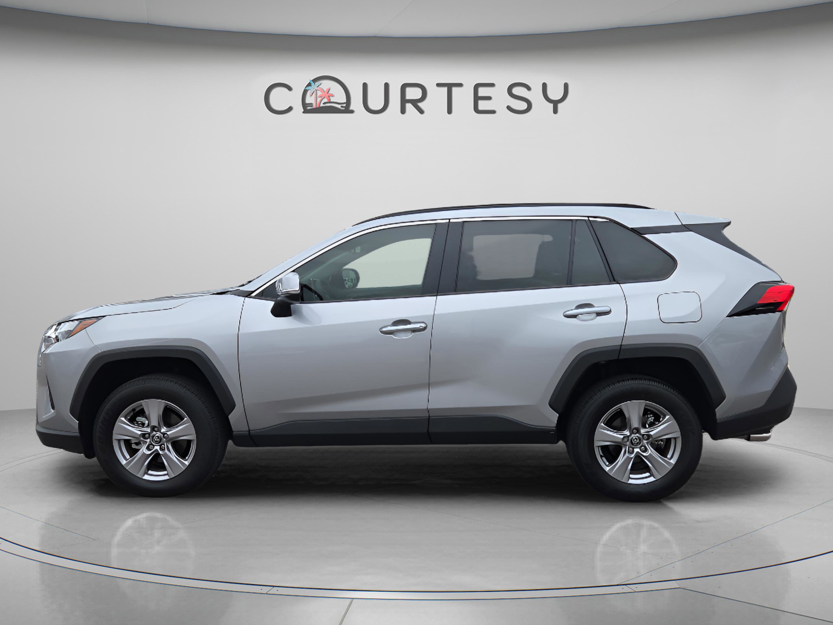 Certified 2025 Toyota RAV4 XLE image 2