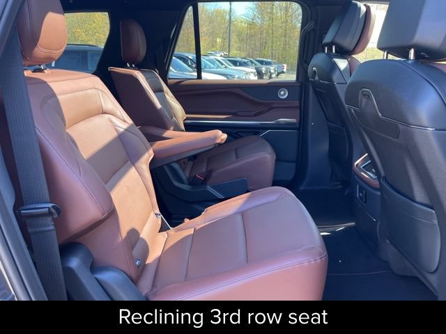 New 2026 Lincoln Navigator L Reserve AWD/4WD image 38