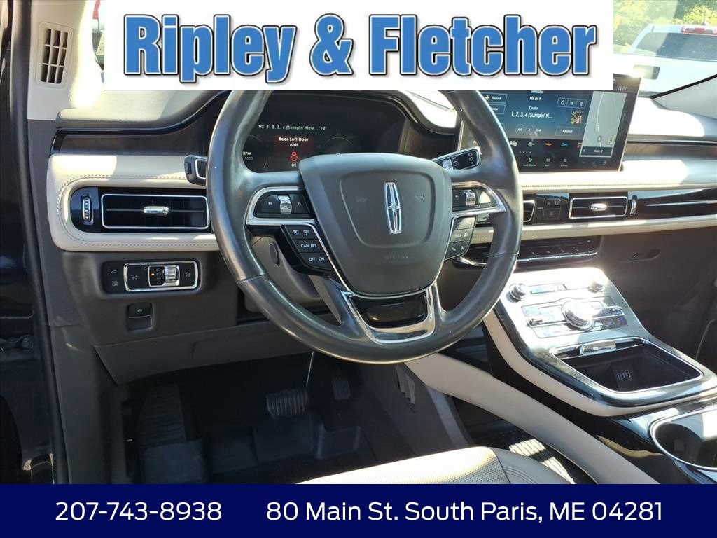 Used 2021 Lincoln Nautilus Reserve image 17