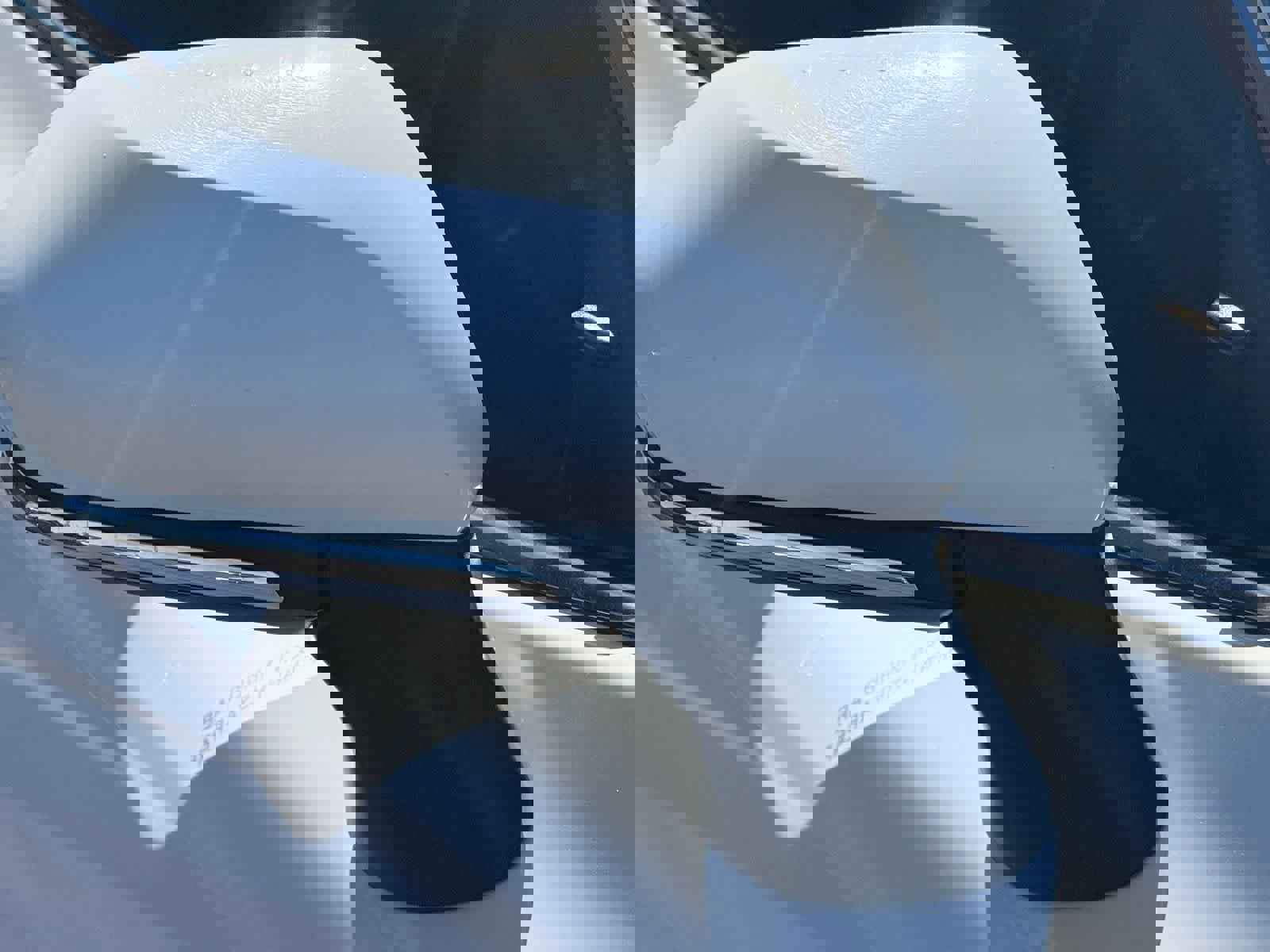 Used 2023 Toyota Camry SE image 16