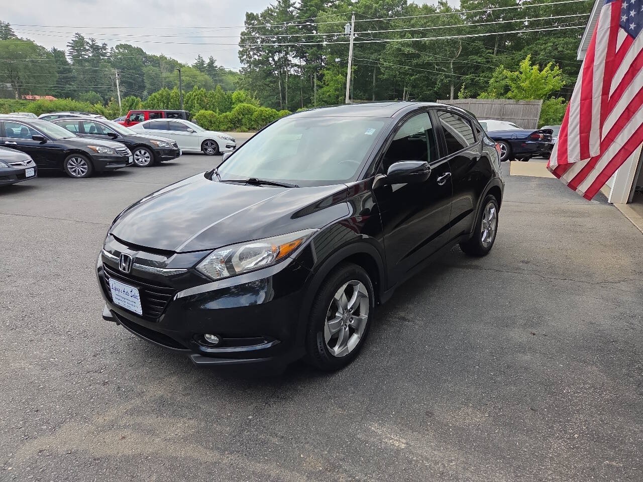 Used 2017 Honda HR-V EX image 4