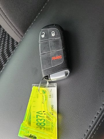 Used 2018 Dodge Journey SE FWD image 26