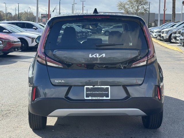 Certified 2023 Kia Soul LX image 4