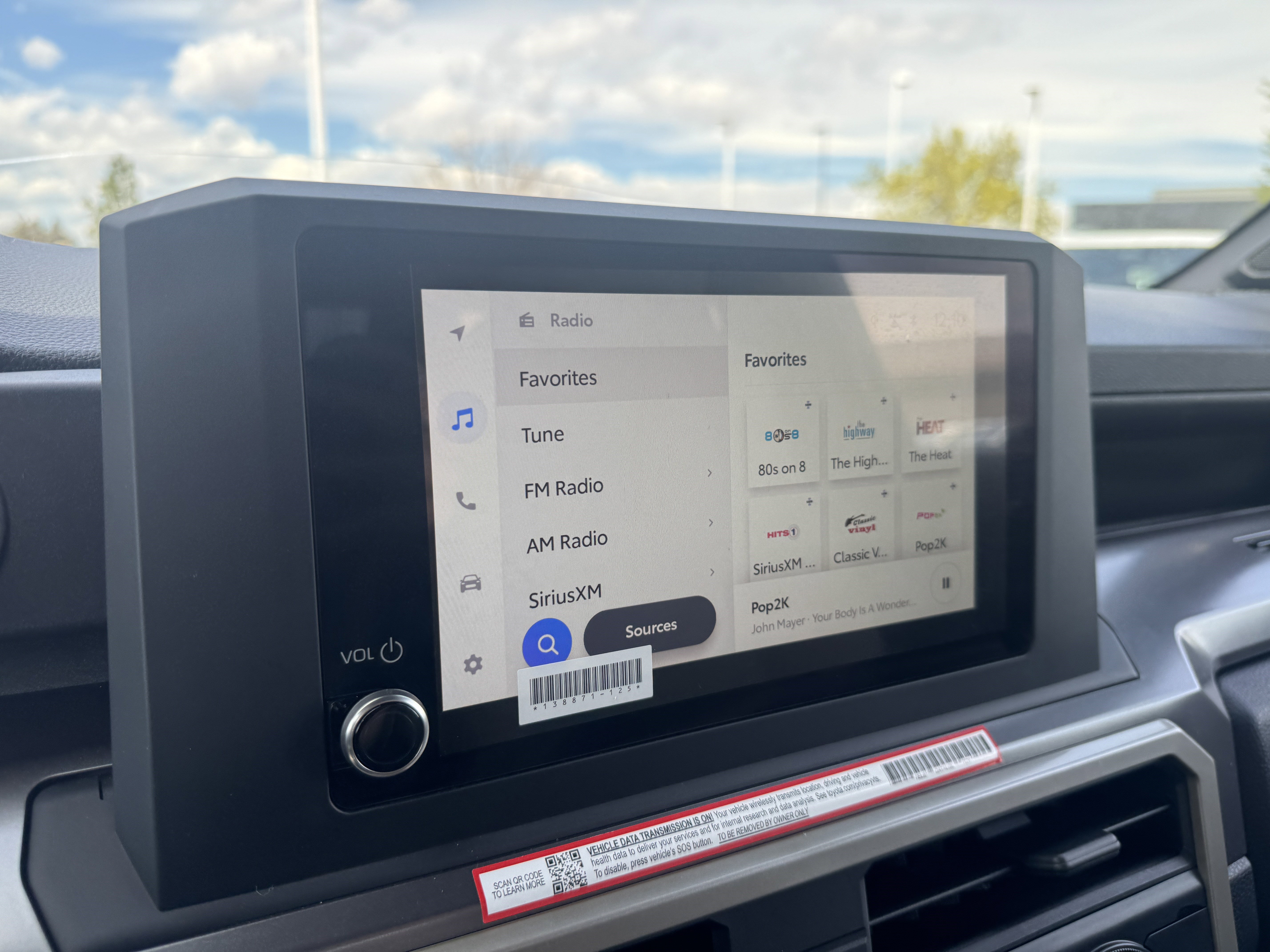 Certified 2025 Toyota Tacoma SR5 AWD/4WD image 24