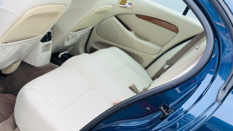 Used 2003 Jaguar S-TYPE 3.0 RWD image 6
