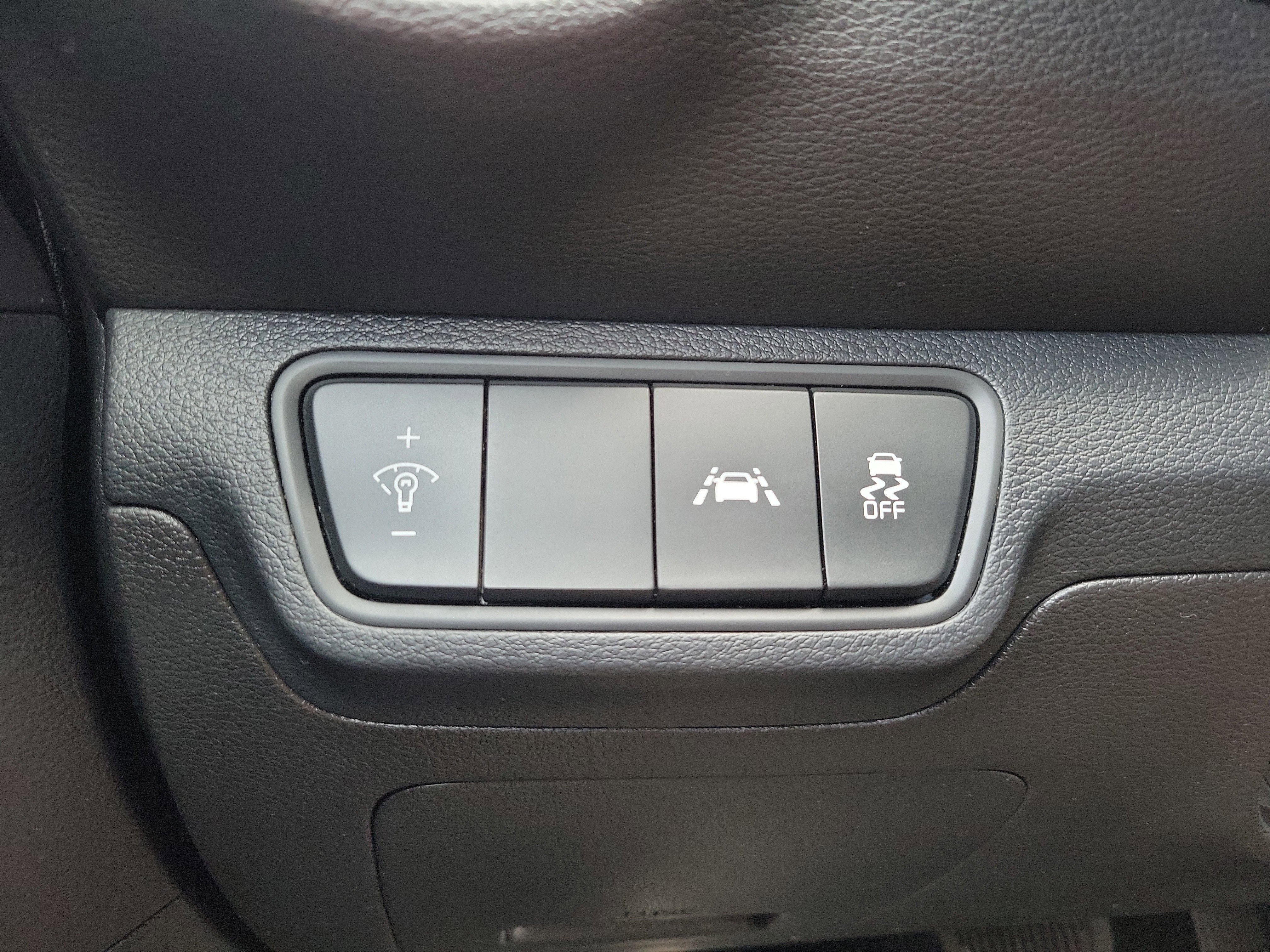 Used 2021 Kia Forte LXS image 23