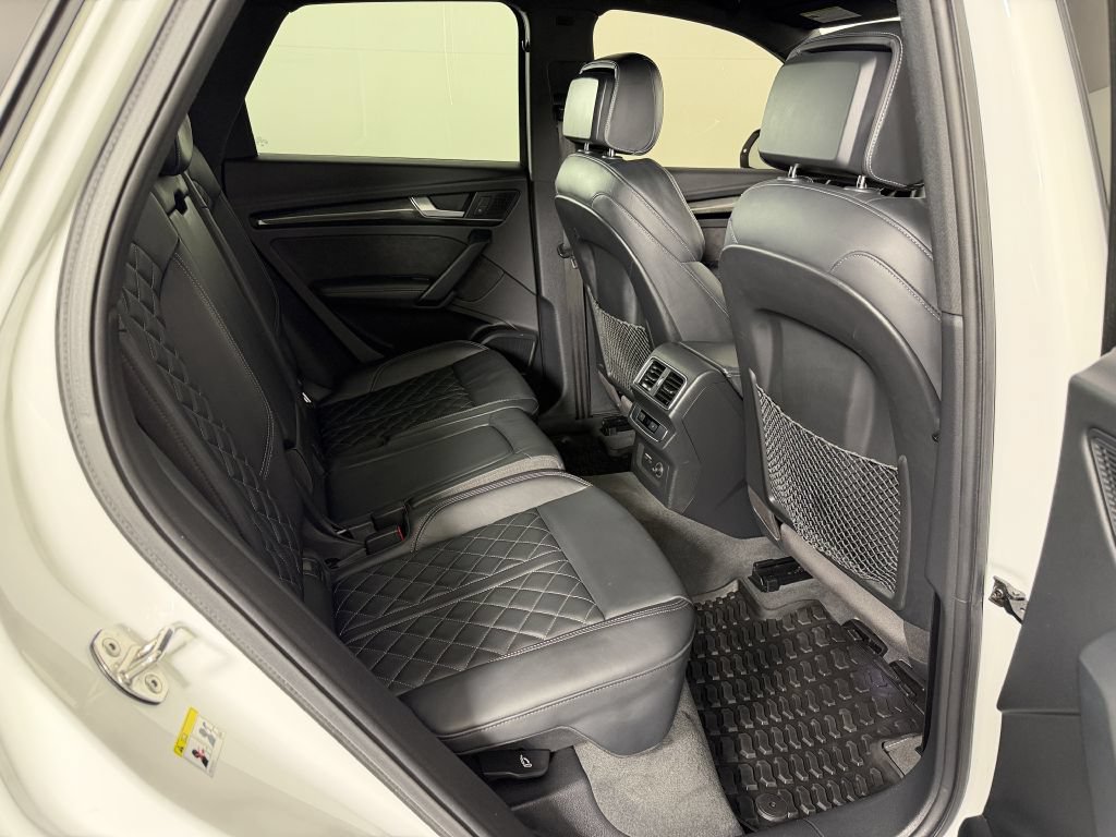 Used 2019 Audi SQ5 Premium Plus AWD/4WD image 25