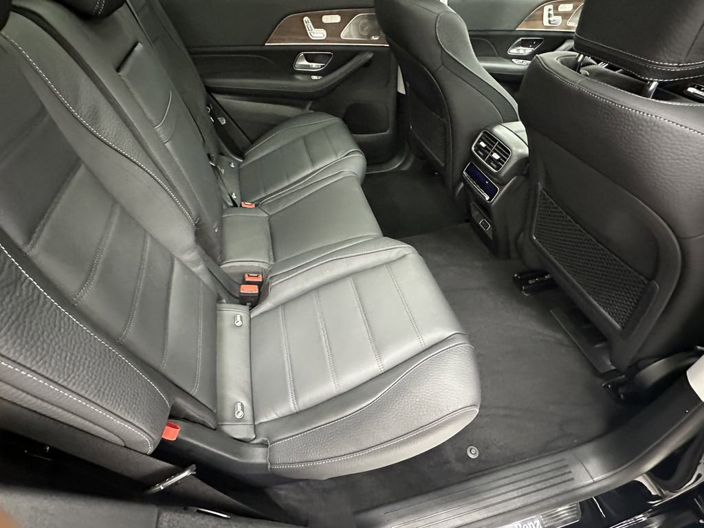 New 2026 Mercedes-Benz GLS 450 4MATIC image 19