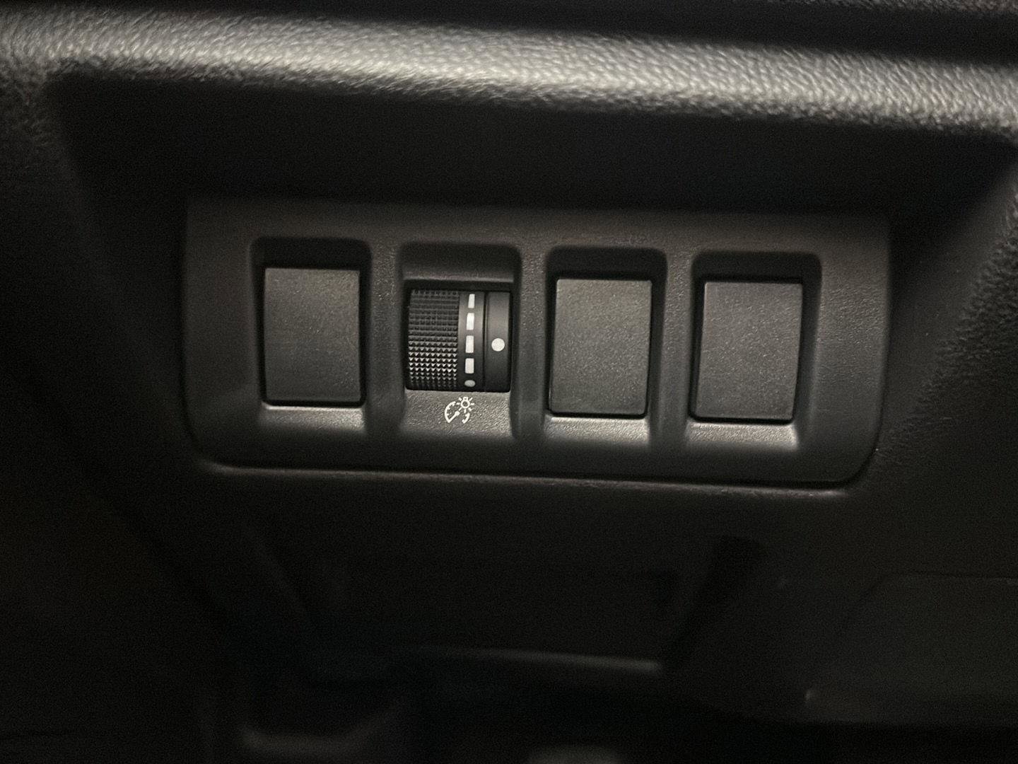 Certified 2025 Subaru Outback Premium w/ Popular Package #1A image 10