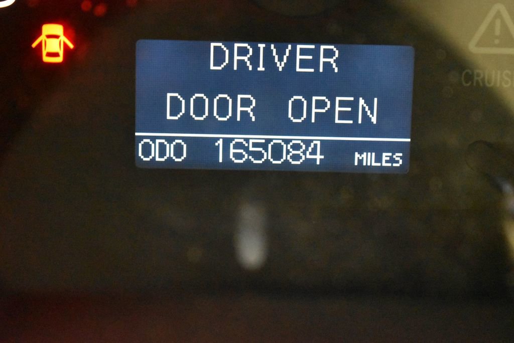 Used 2010 Toyota Sequoia Platinum image 37