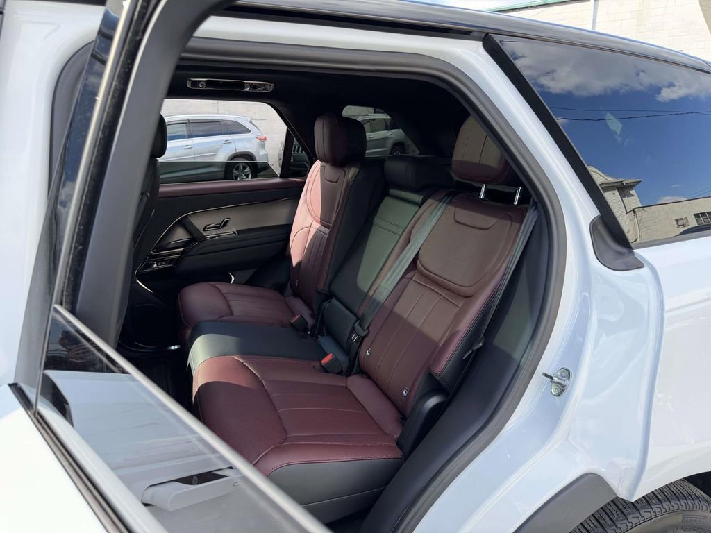 Used 2025 Land Rover Range Rover Sport Dynamic SE AWD/4WD image 20