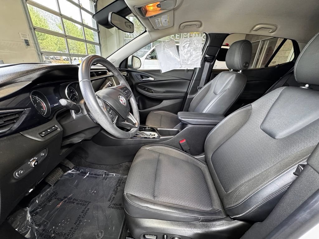 Used 2021 Buick Encore GX Select w/ Advanced Technology Package FWD image 19