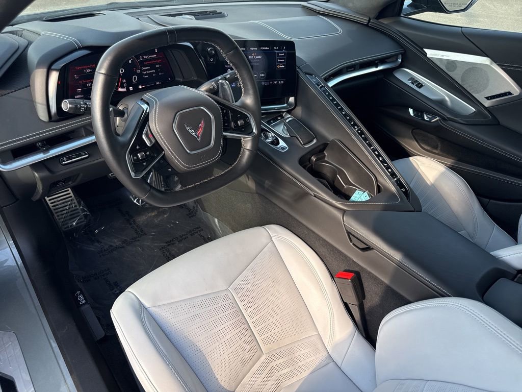 Used 2022 Chevrolet Corvette Stingray Premium Cpe w/ Z51 Performance Package image 11