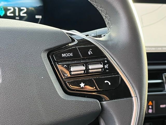 Used 2023 Kia Niro Wind FWD image 19