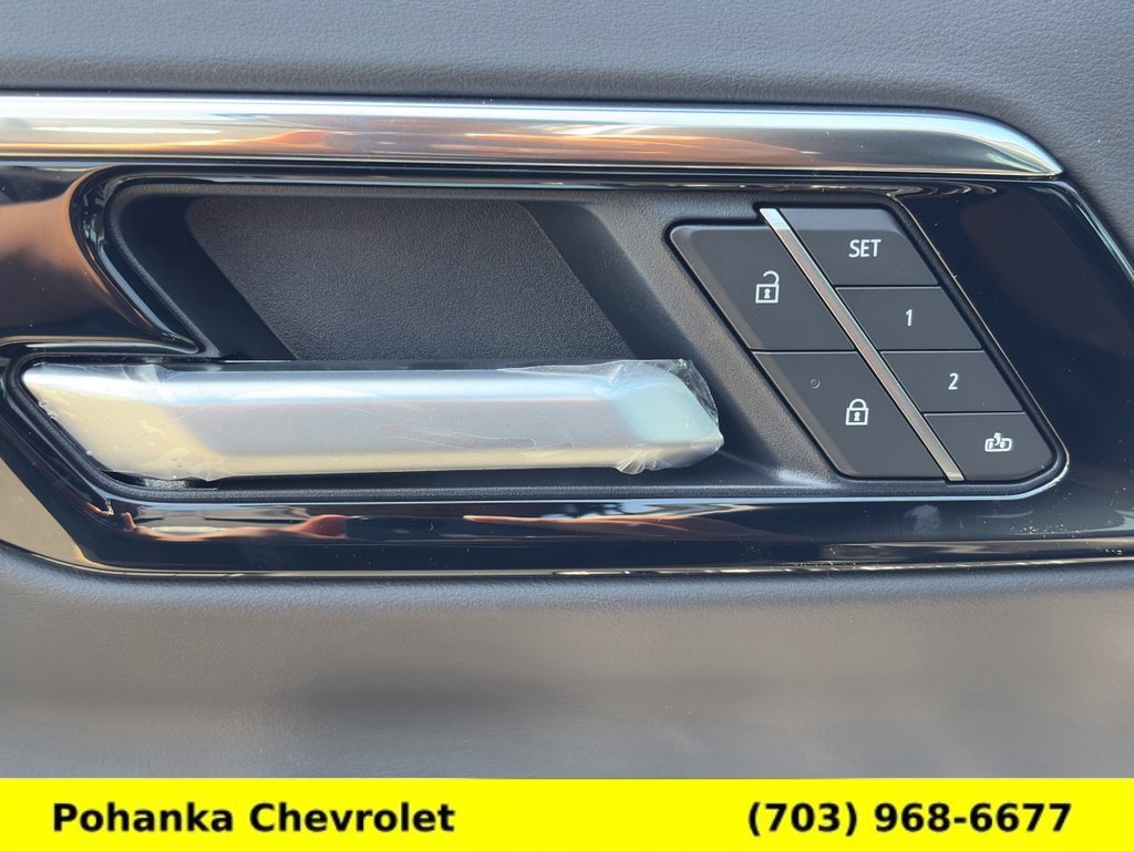 New 2026 Chevrolet Tahoe High Country w/ Sun And Tow Package AWD/4WD image 19