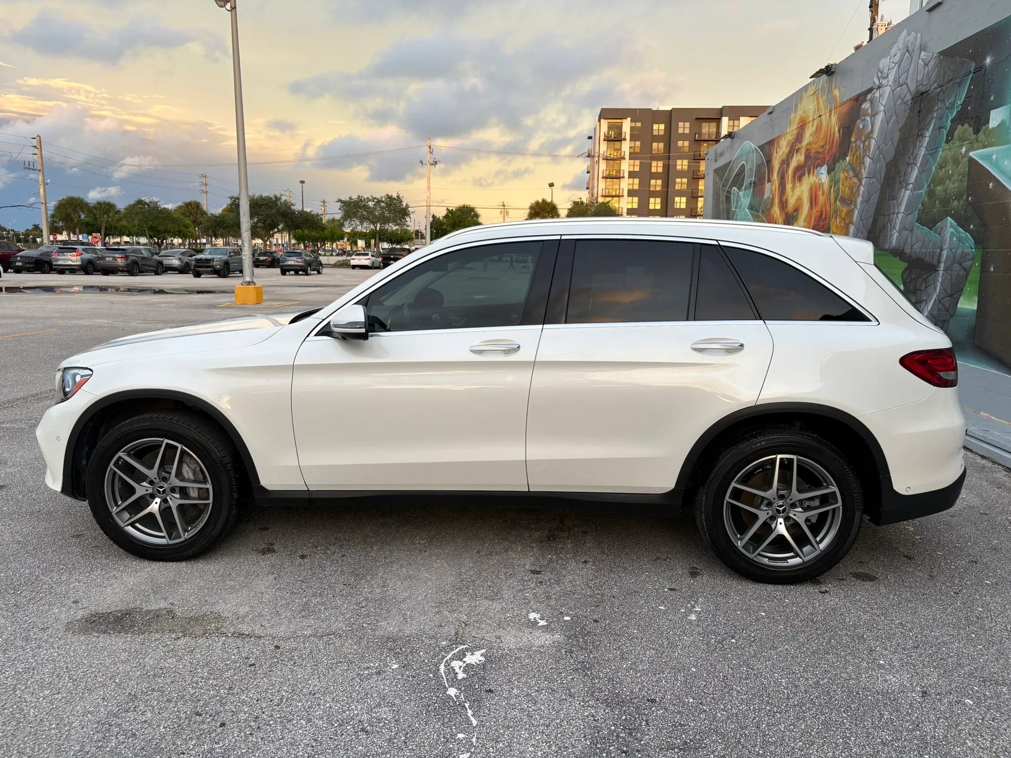 Used 2017 Mercedes-Benz GLC 300 4MATIC image 10