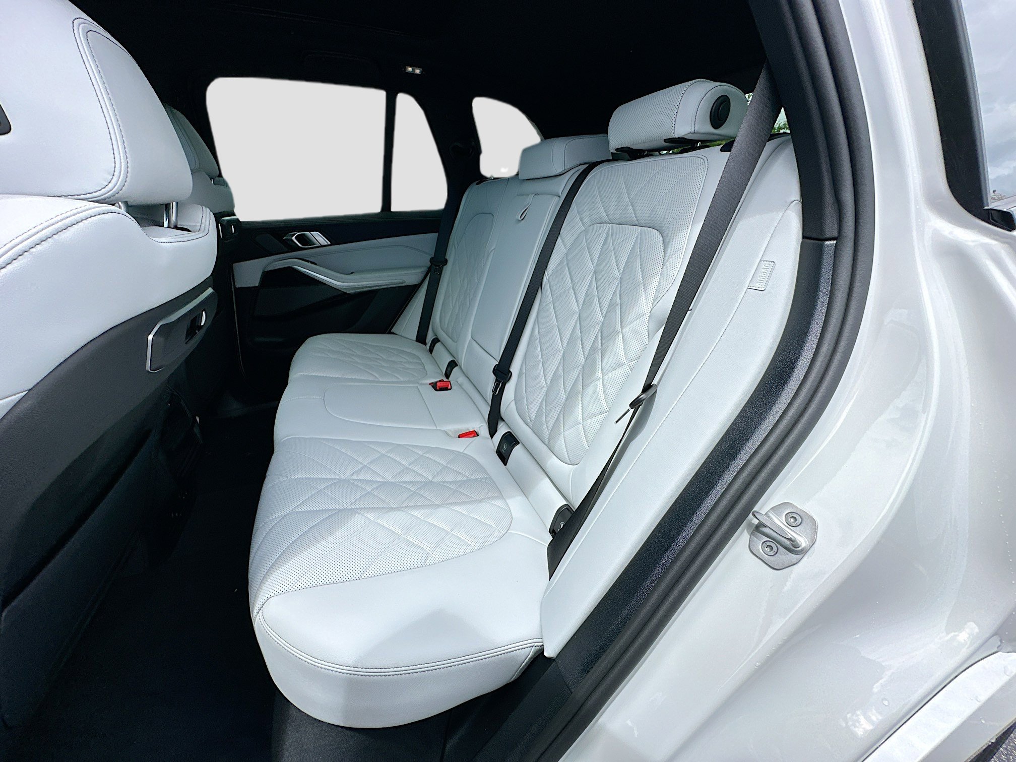 New 2026 BMW X5 sDrive40i w/ M Sport Package image 19