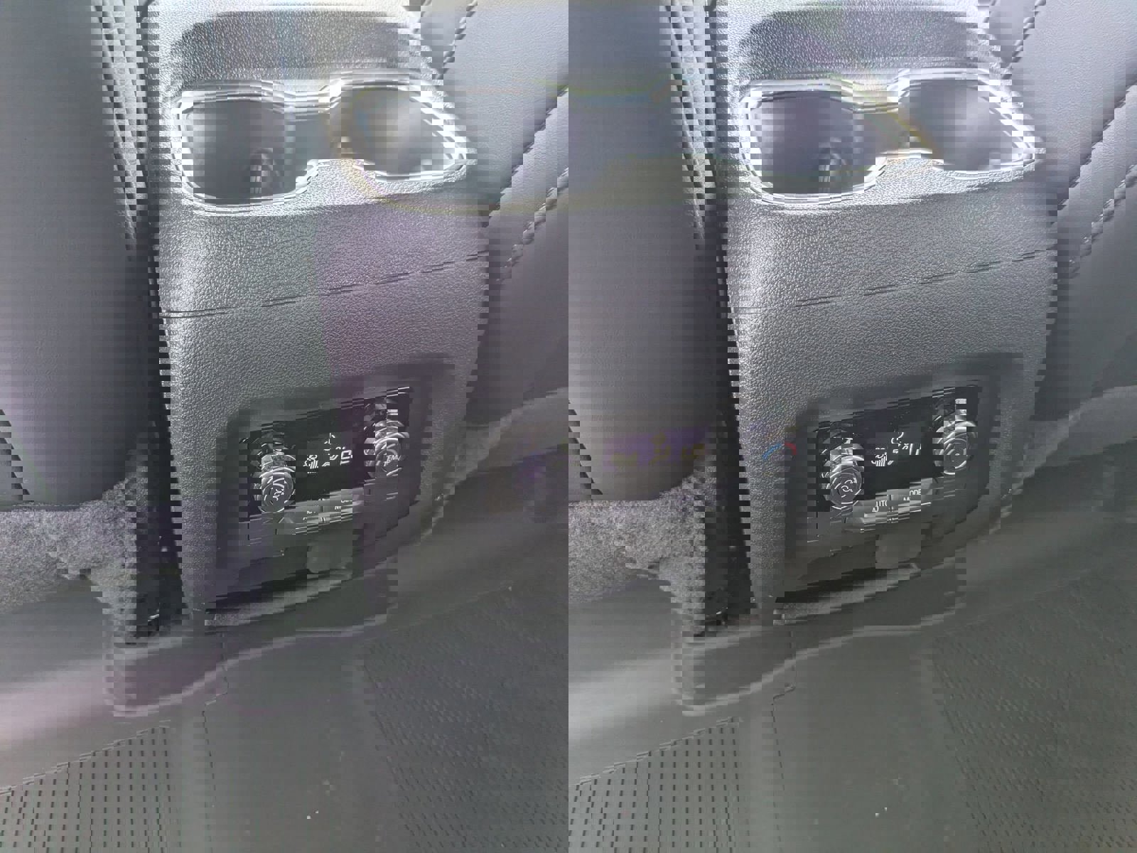 New 2025 GMC Acadia Elevation w/ Elevation Premium Package image 22