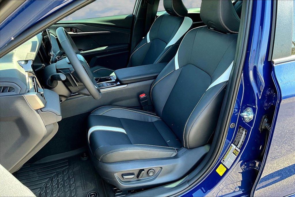 Used 2026 Toyota Camry SE image 23