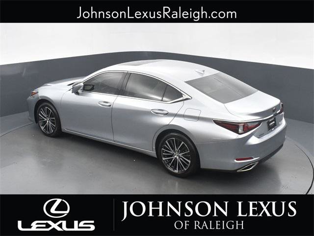 Certified 2022 Lexus ES 350 w/ Premium Package image 21