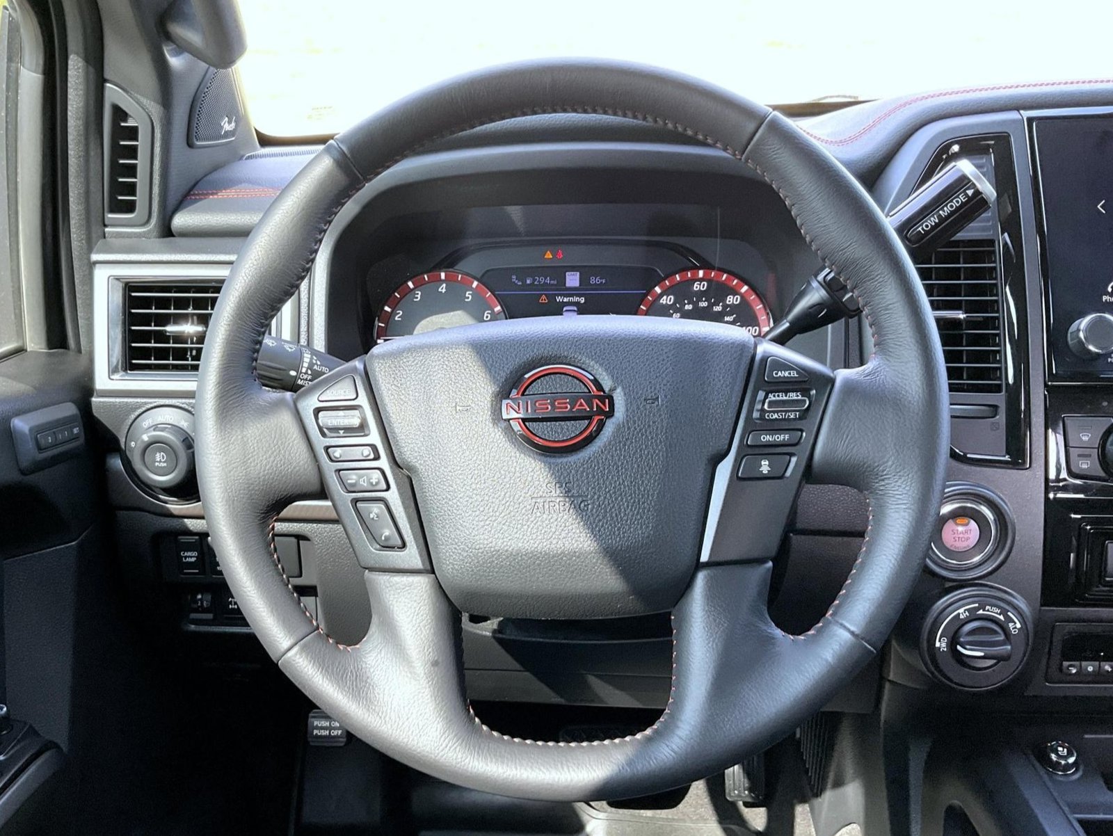 Certified 2023 Nissan Titan PRO-4X w/ Pro-4x Convenience Package AWD/4WD image 11