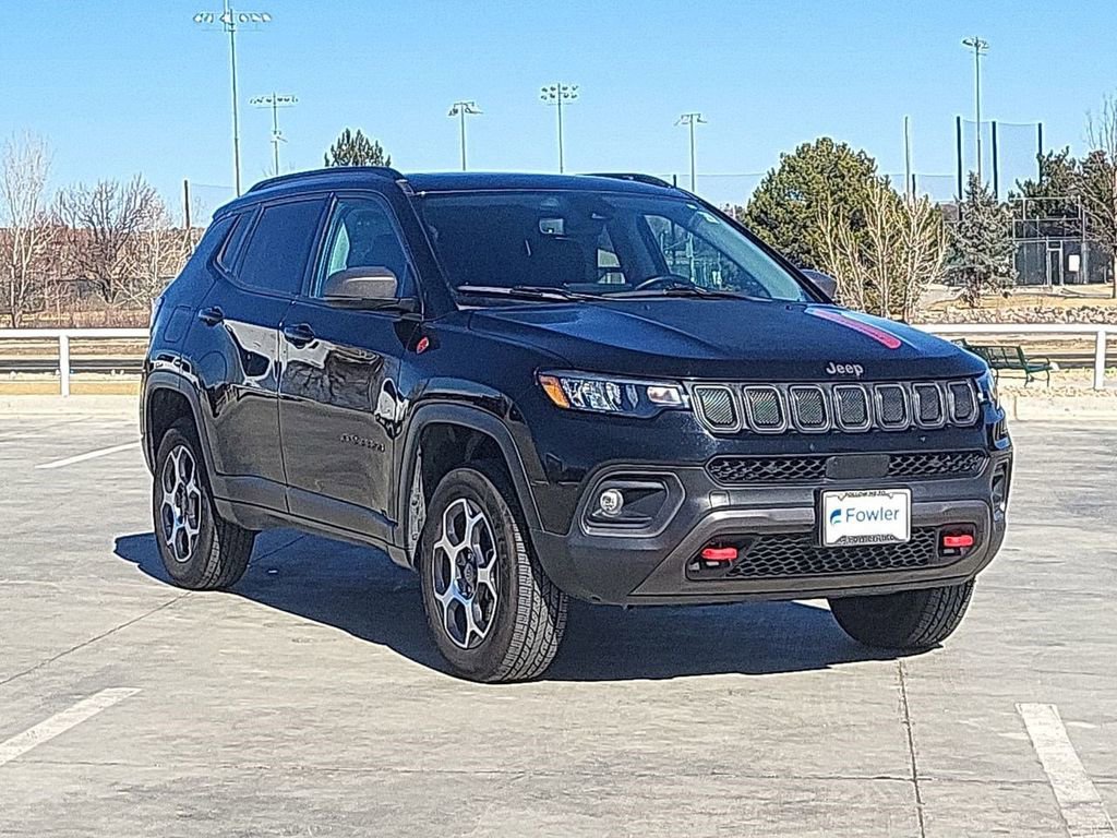 Used 2022 Jeep Compass Trailhawk w/ Sun and Sound Group image 2