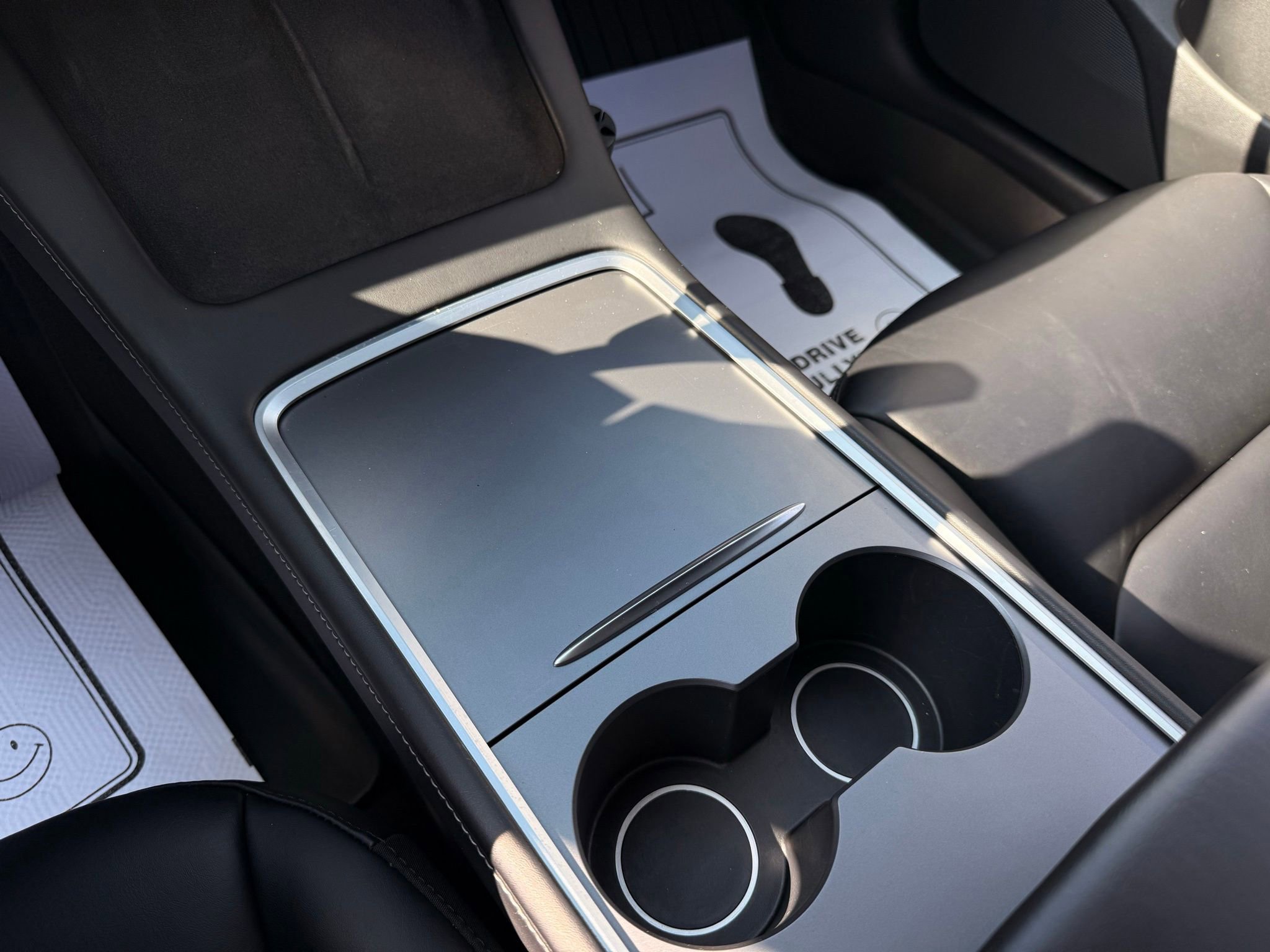 Used 2021 Tesla Model 3 Standard Range Plus image 44