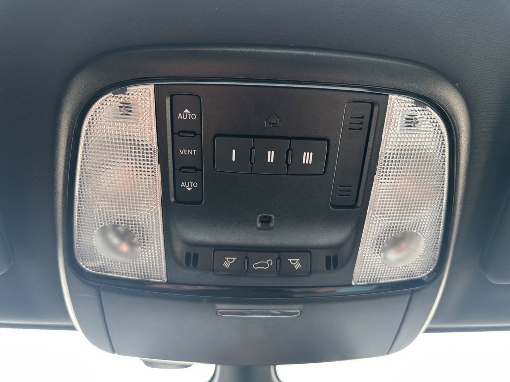 Used 2023 Dodge Durango GT image 76