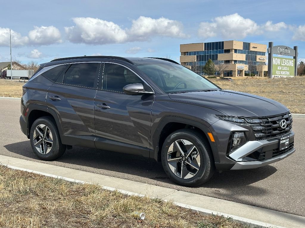 New 2025 Hyundai Tucson Limited image 3