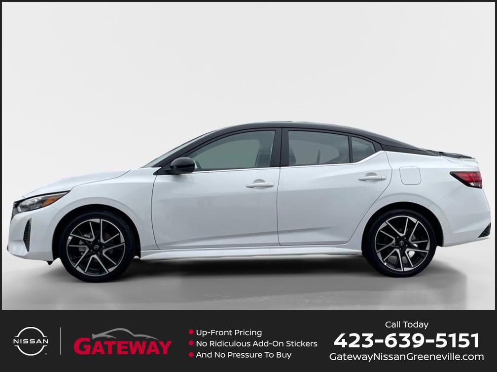 New 2026 Nissan Sentra SR w/ Floor Mat Package FWD image 1