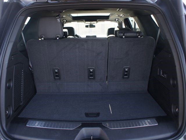 Used 2022 Chevrolet Tahoe Z71 w/ Z71 Off-Road Package image 18