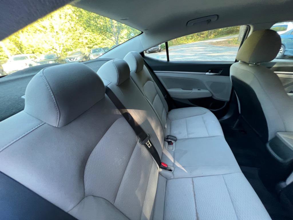 Used 2019 Hyundai Elantra SEL image 20