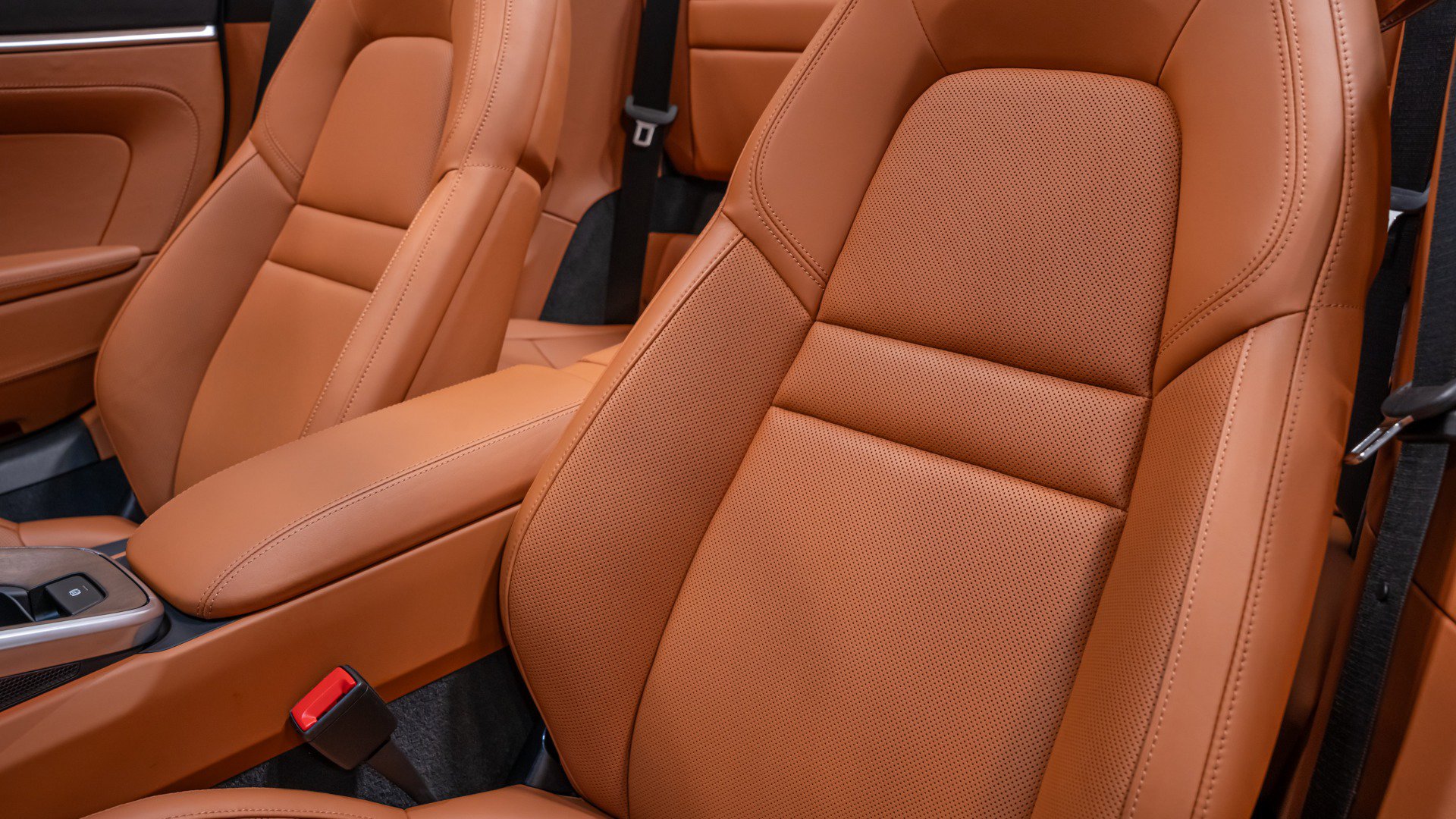 Used 2025 Porsche 911 Carrera image 48