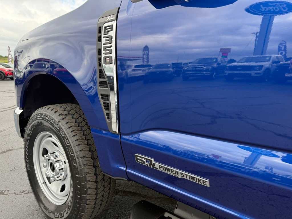 New 2026 Ford F350 XL image 30